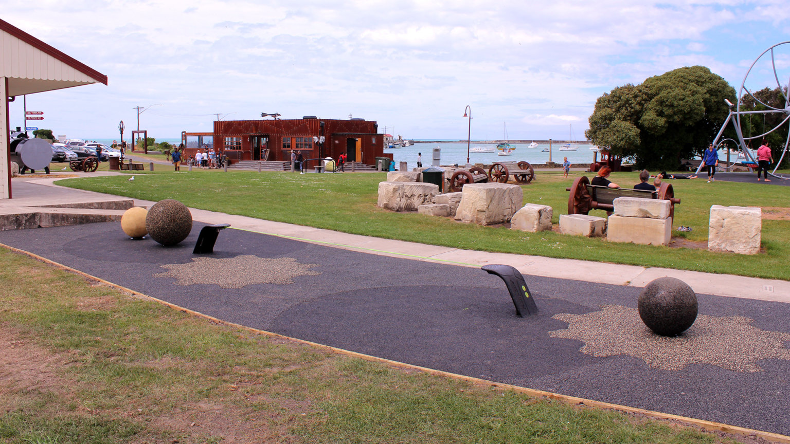 Friendly_Bay_Oamaru_IMG_8830_hero